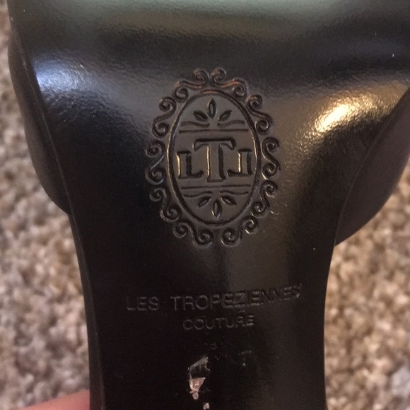 Italian Leather Black Pointy Heels Size 37 6.5M - Picture 6 of 6